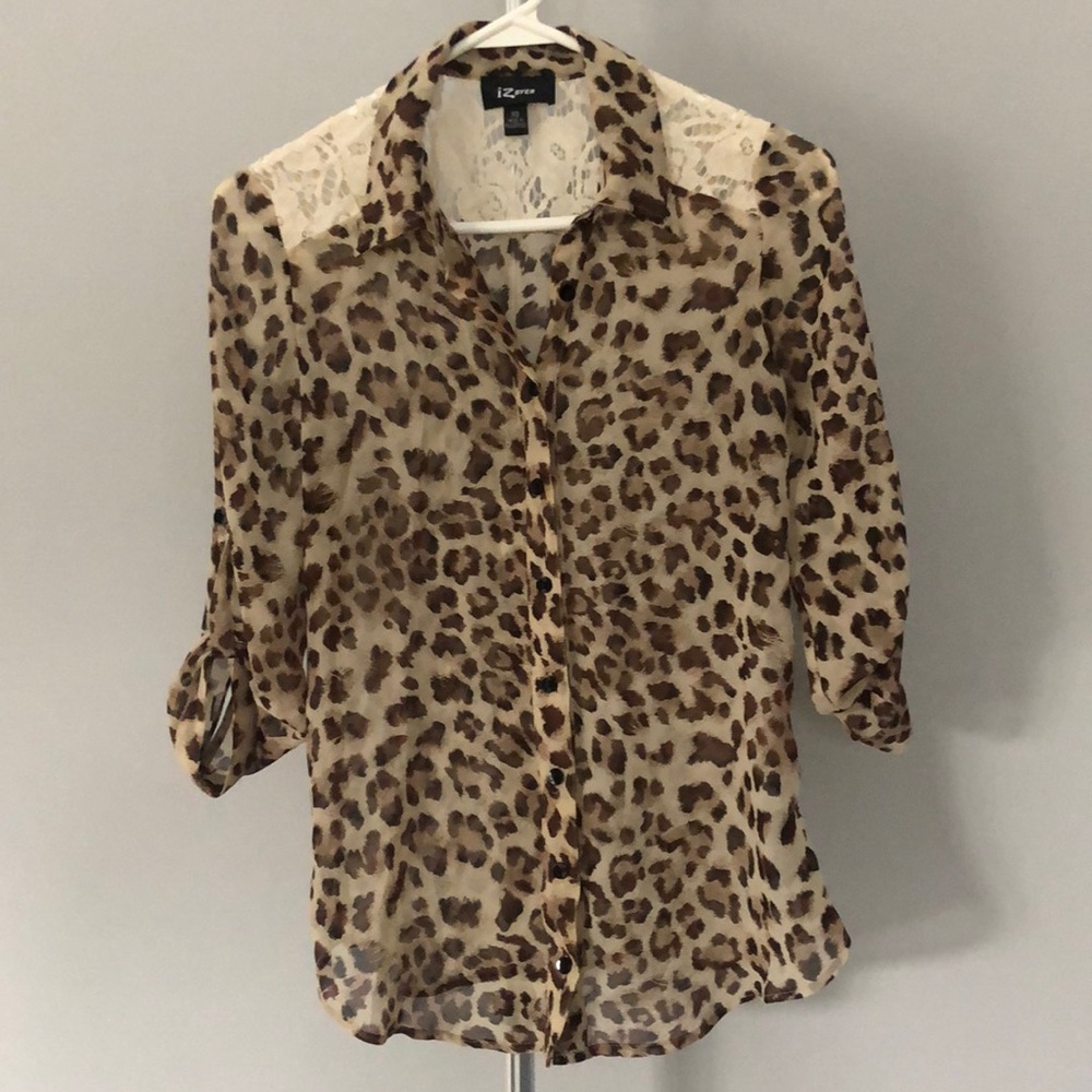 Iz Byer Cheetah Animal Print Blouse Sz XS